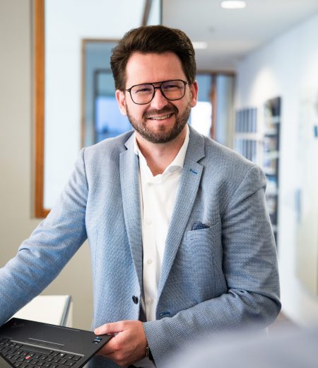 Portrait von Unternehmensberater Günter Stöcker