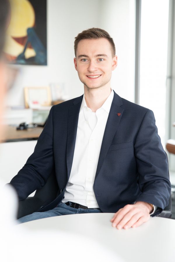 Portrait von Unternehmensberater Steven Breyer